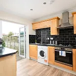 New Business & Long Stays- Sleeps7-by Fabaccommodation Appartement Bristol